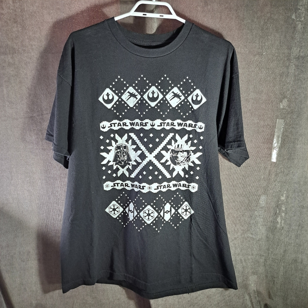 Star Wars Episode IV V VI Christmas Sweater Style Black White Graphic Tee VG XL